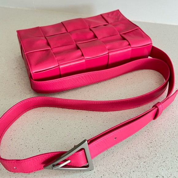 Bottega Veneta Cassette Intrecciato Leather Crossbody Bag Barbie Pink Hot Pink - Picture 9 of 12